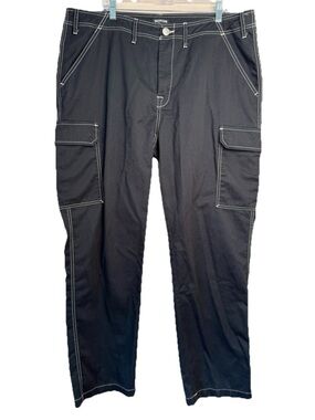 True Religion Jet Black Cargo Pants Men’s Size 38 (White Stitch) $159